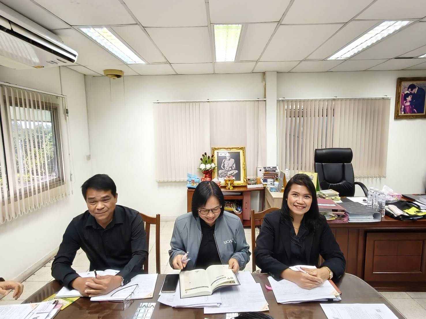 title - ผู้ตรวจราชการ ส.ป.ก. ประชุมตรวจติดตามความก้าวหน้าผลการดำเนินงานตามแผนการตรวจราชการ ประจำปีงบประมาณ พ.ศ. 2569 รอบที่ 1 เขตตรวจราชการที่ 8 จังหวัดฉะเชิงเทรา 